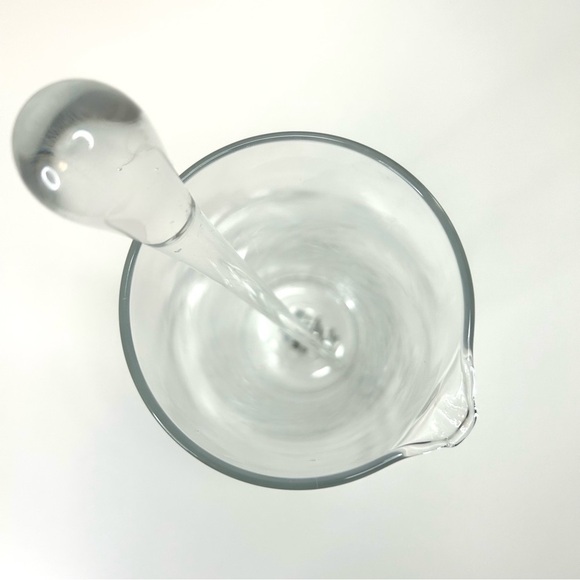 Pier 1 Hand Blown Martini Clear Etched Reed Pitcher Cocktail With Glass Stirrer - Picture 3 of 10